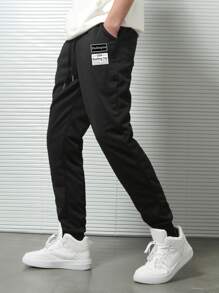 Manfinity Hypemode Hombres Pantalones deportivos con estampado de letra de cintura con cordón - Negro - Ver 3