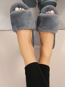Minimalist Fuzzy Bedroom Slippers - Grey - View 3
