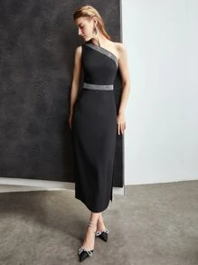 MOTF PREMIUM RHINESTONE EMBELLISHED ONE SHOULDER DRESS - Black - View 5