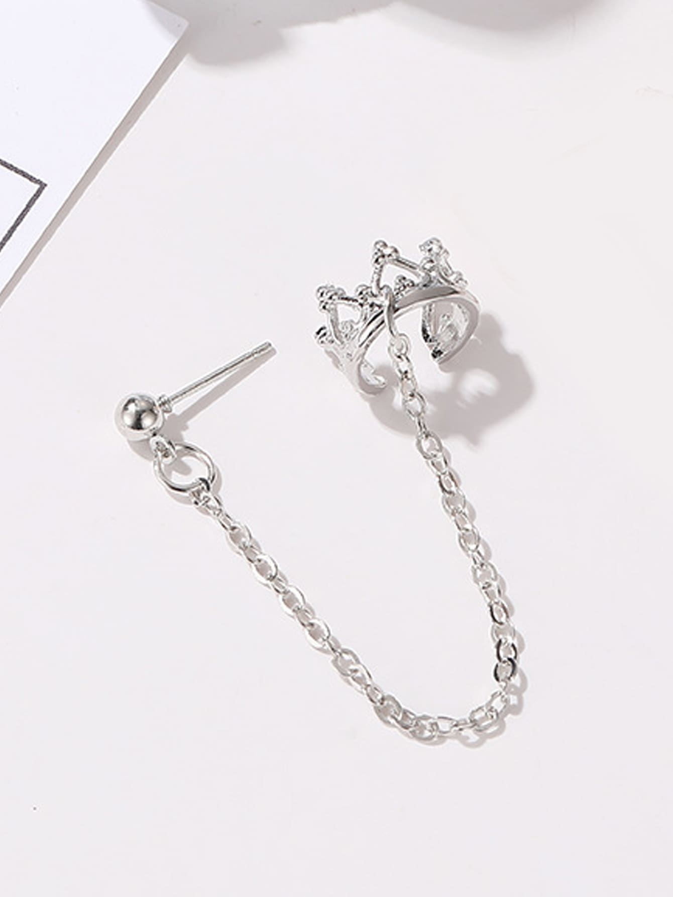 1 cái khuyên tai trang trí vương miện - Bạc - Xem 1