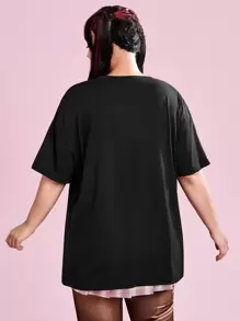 ROMWE Anime Plus Cartoon Graphic Drop Shoulder Tee - Black - View 2