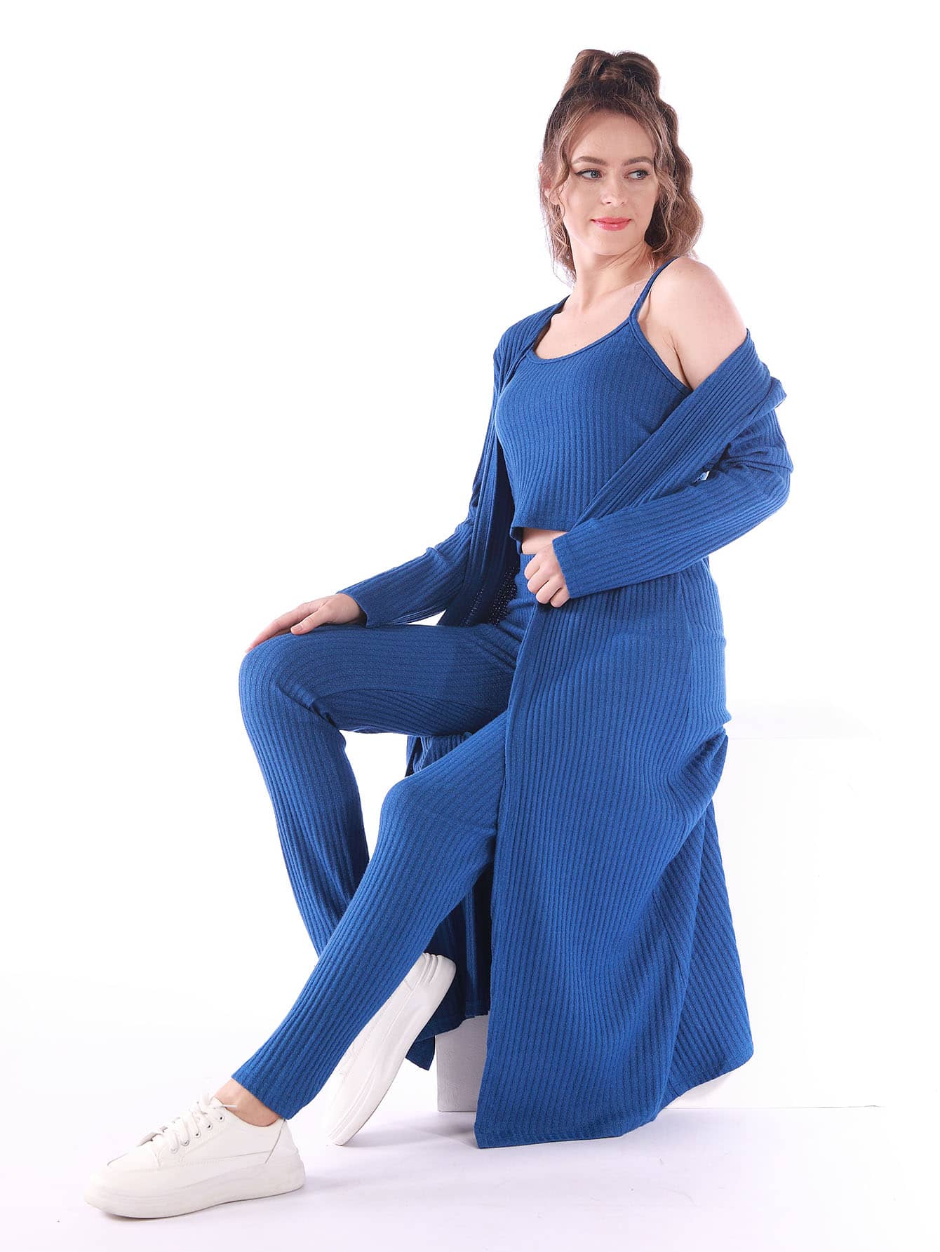 Conjunto homewear Top de tirantes tejido waffle con pantalones & bata - Azul - Ver 1