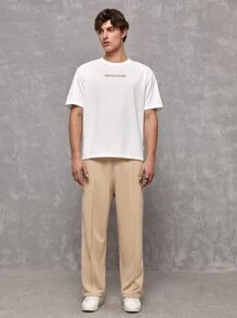 Manfinity RebelGame 男士前接縫素色衛褲 - 杏色 - 查看 4