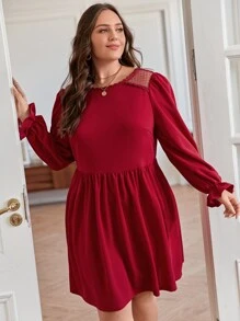 SHEIN Frenchy 大碼拼接水溶蕾絲荷葉袖洋裝 - 紅色 - 查看 3