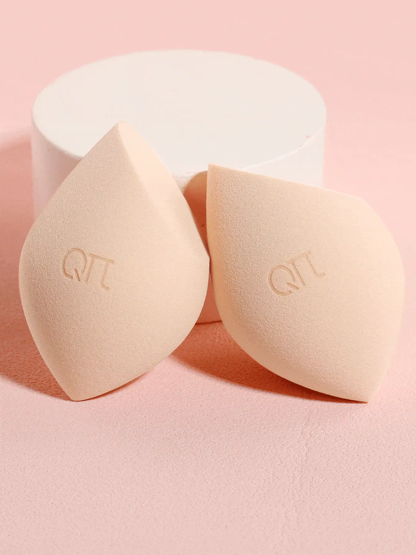 2pcs Dry & Wet Use Makeup Sponges Makeup Sponge, Multicolor Latex-Free Reusable Washable Soft Flawless Makeup Applicators For Powder, Liquid, Makeup Design, Travel Essential - Apricot - View 3