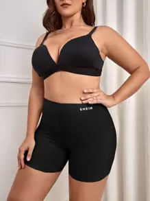 EasyFave Plus Size Black High Stretch Casual Comfy Shorts For Women With Letter Print - Black - View 3