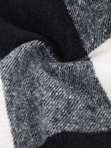 Manfinity Men Buffalo Plaid Print Drop Shoulder Drawstring Hooded Coat Without Tee - Black and White - View 5