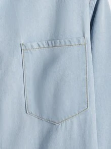 Manfinity RebelGame Men Plus Pocket Patched Denim Shirt Without Tee - Light Wash - View 4