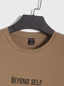 Manfinity Men Letter Graphic Tee - Brown - View 4