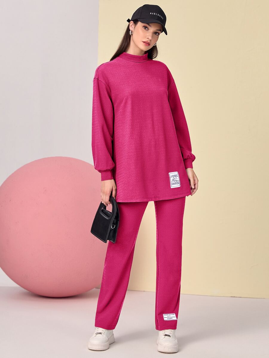 Mulvari Conjunto pantalones con top de hombros caídos con diseño de parche - Rosa Fucsia - Ver 1