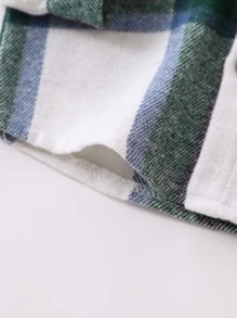 小男童格紋補丁貼口袋外套