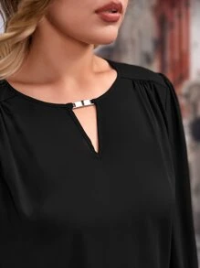 SHEIN Clasi Plus Keyhole Neck Flounce Sleeve Blouse - Black - View 3