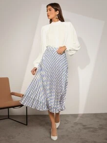 BizChic Allover Print Pleated Skirt Workwear