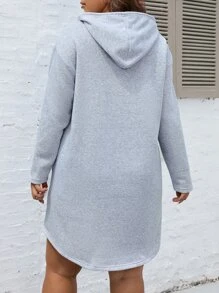 SHEIN LUNE Sudadera con bolsillo canguro, hombros caídos y cordón ajustable, con gráfico de eslogan, talla grande - Gris Claro - Ver 2