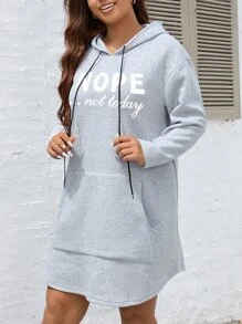 SHEIN LUNE Sudadera con bolsillo canguro, hombros caídos y cordón ajustable, con gráfico de eslogan, talla grande - Gris Claro - Ver 3