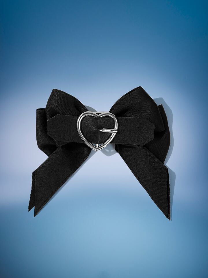 ♡AHR♡ Our Anime Heart Buckle & Bow Decor Alligator Hair Clip is such a