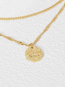 Letter Detail Round Charm Layered Necklace - Yellow Gold - View 1