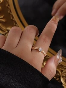 Cubic Zirconia Decor Ring