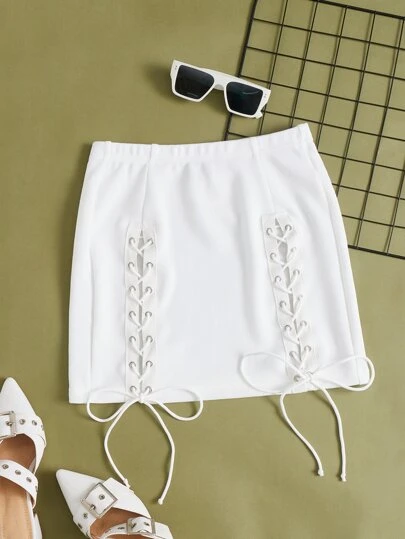 SHEIN Privé 金屬氣眼繫帶裙子