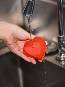 6pcs Heart Shaped Random Color Cake Pan, Silicone Cupcake Mold For Baking