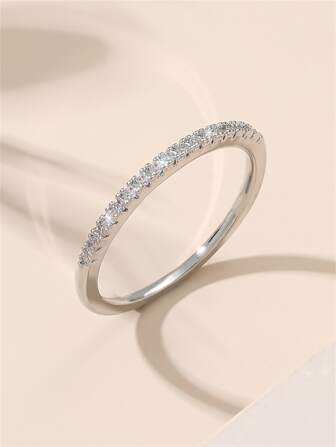 Anillo decorativo de circonita cúbica