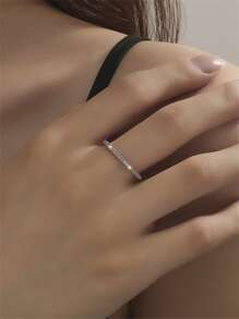 Cubic Zirconia Decor Ring