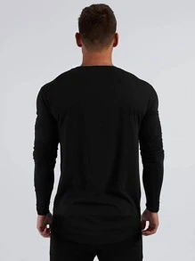 Fitness Boyfriend Style Men Cattle Print Crew Neck Sports Tee Long Sleeve Shirt - Black - View 2