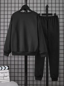 SHEIN Boys Bear And Slogan Graphic Sweatshirt & Joggers - Black - View 2