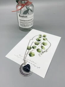 1入組愛心和月亮設計汽車掛飾