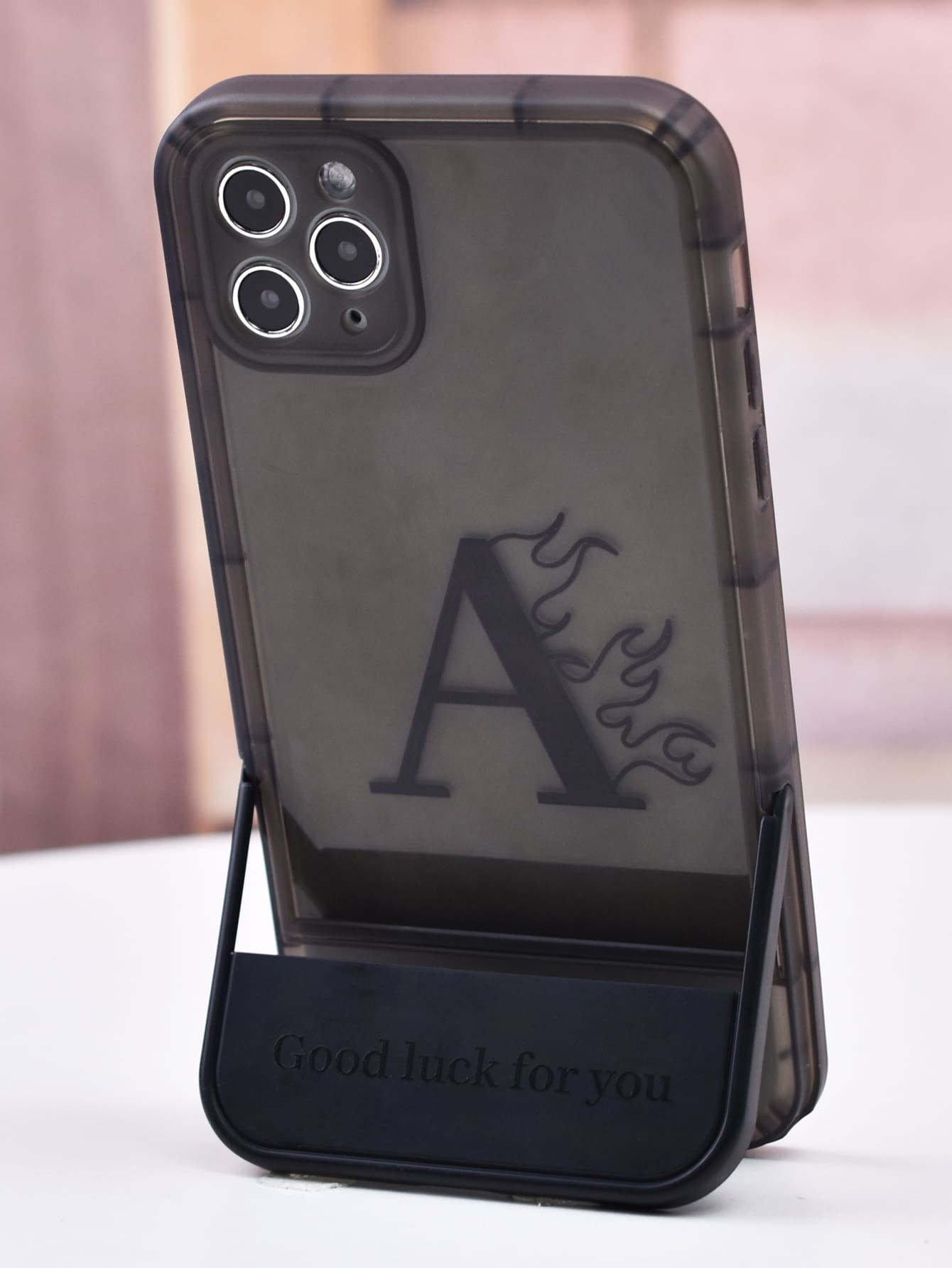 Funda para móvil con estampado de letra con invisible Soporte - Negro - Ver 1