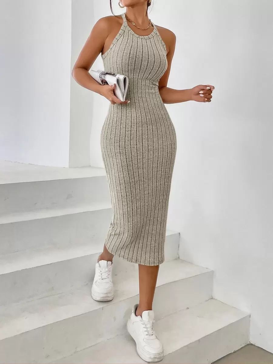 SHEIN Essnce 素色繞頸緊身連衣裙 - 杏色 - 查看 1