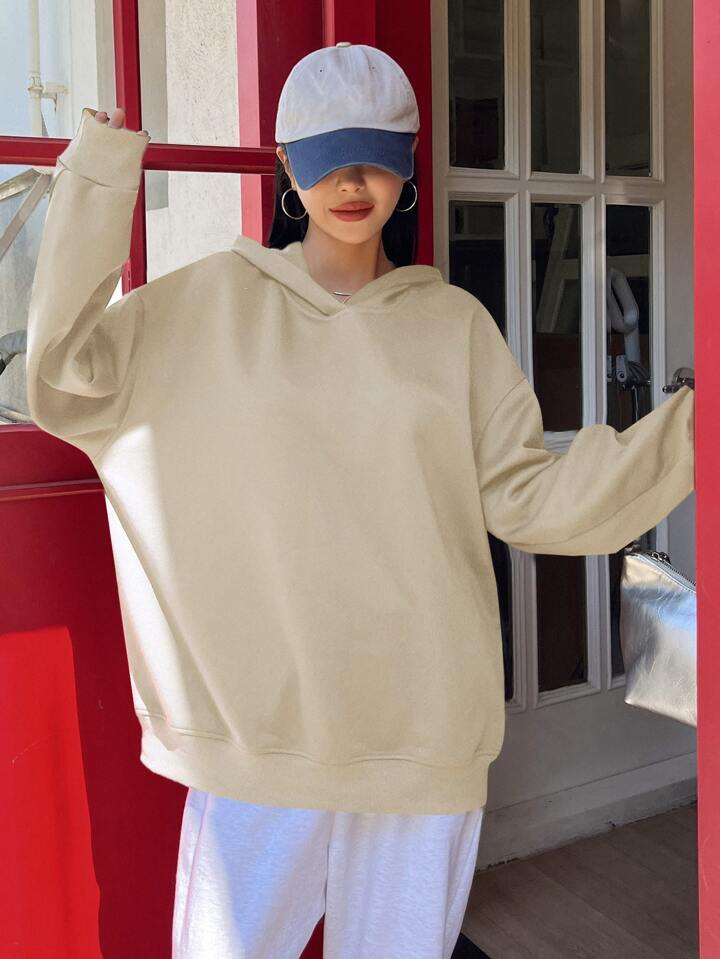 DAZY スローガングラフィック ドロップショルダー パーカー DAZY スローガングラフィック ドロップショルダー パーカー、秋