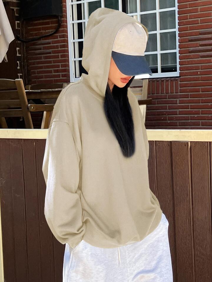 DAZY スローガングラフィック ドロップショルダー パーカー DAZY スローガングラフィック ドロップショルダー パーカー、秋