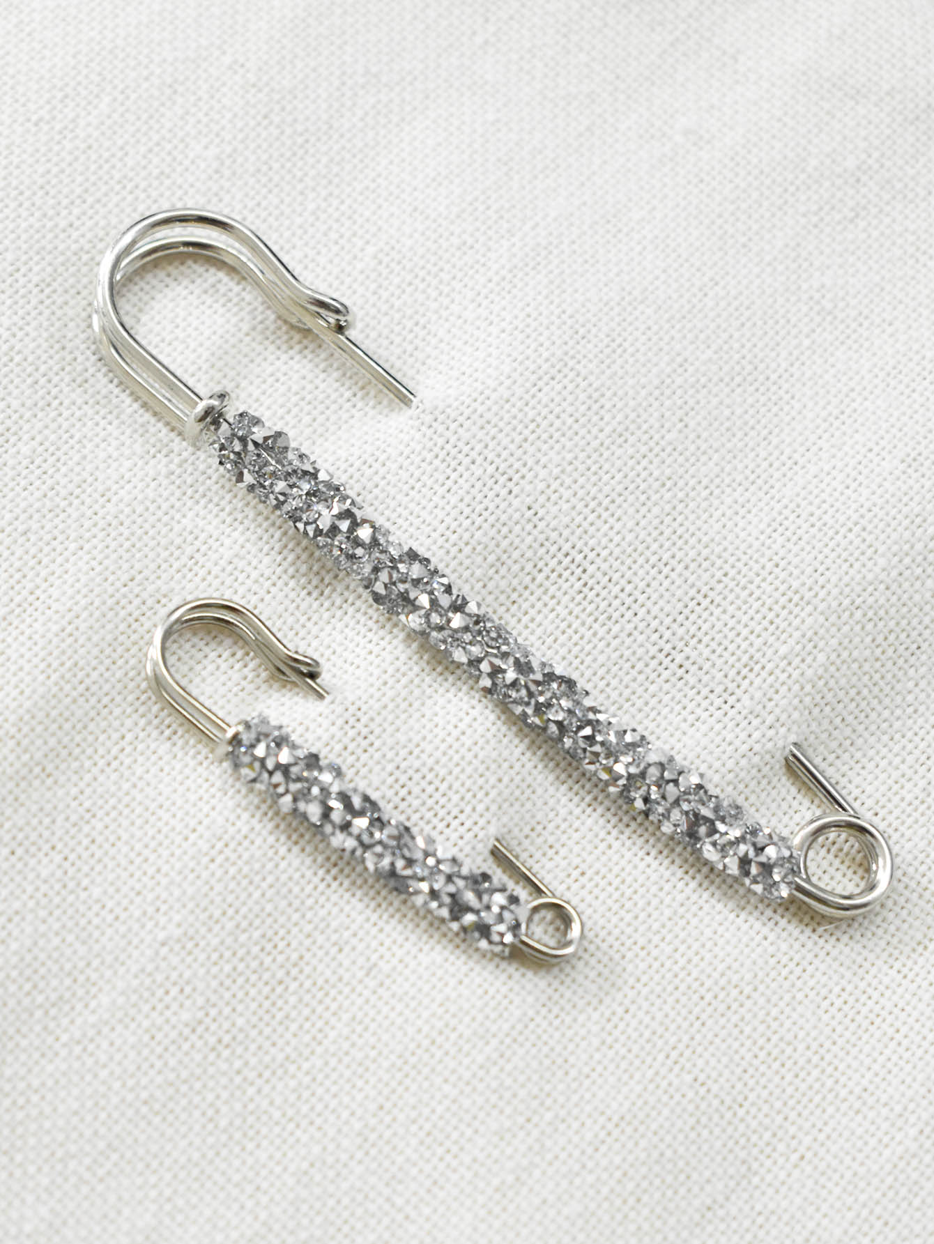 2pcs Rhinestone Decor Pin