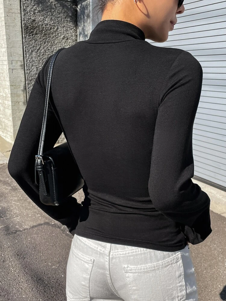 Letter Patched Mock Neck Tee,Fall Women Clothes