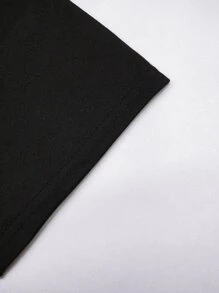 Manfinity Hypemode Camisetas de hombre en ajuste holgado con manga corta caída gráfica de cara, casual de verano en poliéster - Negro - Ver 5