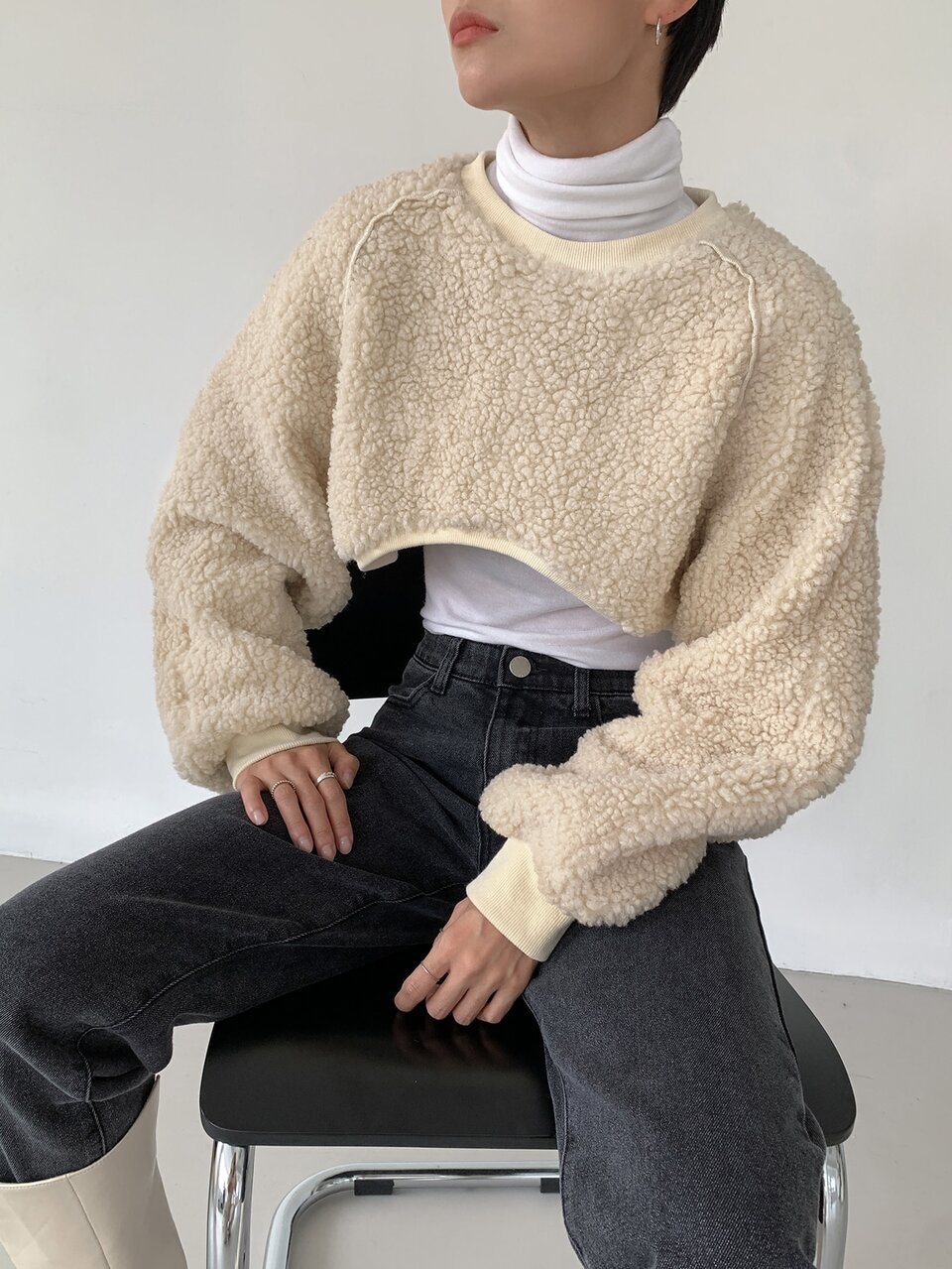 Letter Patched Raglan Sleeve Crop Teddy Sweatshirt Without Tee