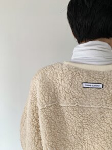 DAZY 字母貼布插肩袖短款絨毛運動衫不帶T恤 - 米色 - 查看 6