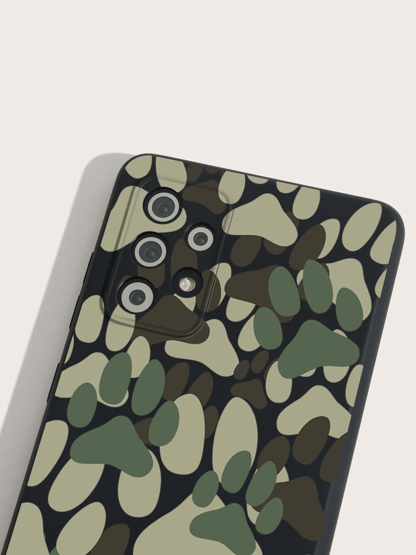 Funda para móvil con estampado de garra - Multicolor - Añade 5