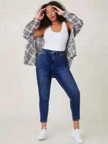 SHEIN Jeans de mezclilla de talla grande de ajuste delgado lavados de uso casual - Azul lavado oscuro - Ver 5