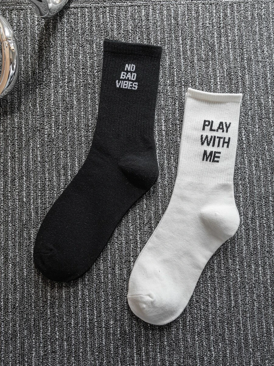 Vớ Lá thư - Đen và trắng - Xem 1