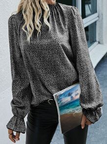 SHEIN LUNE 打褶領荷葉袖滿版印花襯衫 - 黑色 - 查看 5