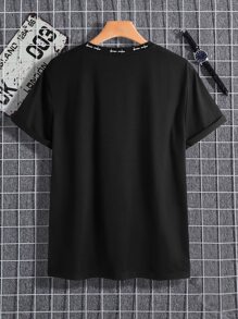 Manfinity Homme Men Letter Graphic Colourblock Tee - Black - View 2