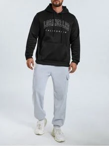 Manfinity Homme Men Plus Letter Graphic Kangaroo Pocket Drawstring Hoodie - Black - View 3