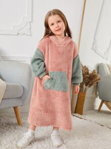 SHEIN Young Girl Two Tone Pocket Drop Shoulder Teddy Sweatshirt Dress,In Fall/Winter - Multicolor - View 4