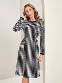 EMERY ROSE Houndstooth Print A-line Dress - Black and White - View 1