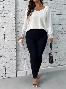SHEIN Clasi 大碼雞心領口蕾絲拼接荷葉袖襯衫 - 白色 - 查看 6