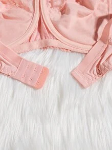 Plus Contrast Lace Underwire Bra - Coral Pink - View 5