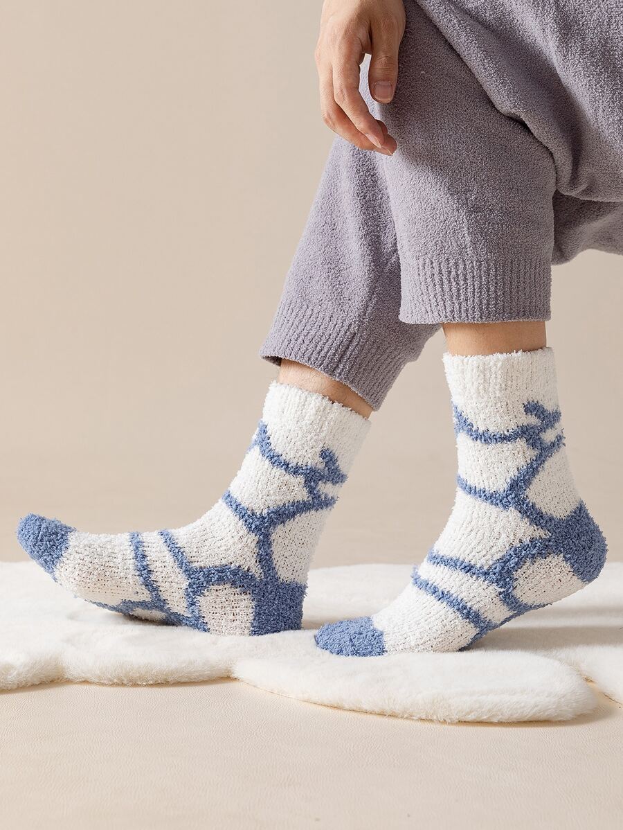 Men Graphic Crew Socks - White - View 1