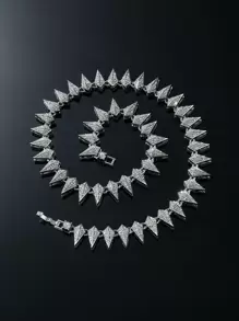 Fashionable and Popular For Women Men Rhinestone Decor Necklace Chain Bling Iced Out Alloy for Party and for a Stylish Look